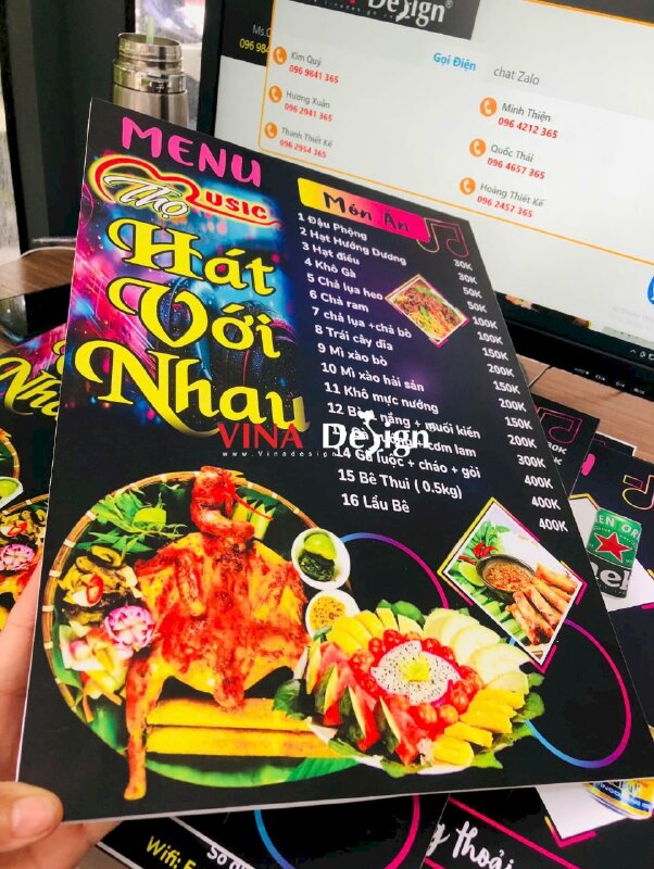 In menu quán Hát Cho Nhau Nghe, Karaoke ca hát và khiêu vũ, menu formex cầm tay - VND877