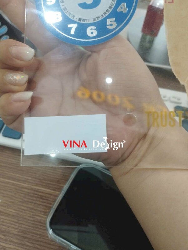 In tem decal dán ngược lên bề mặt trong suốt - VND964