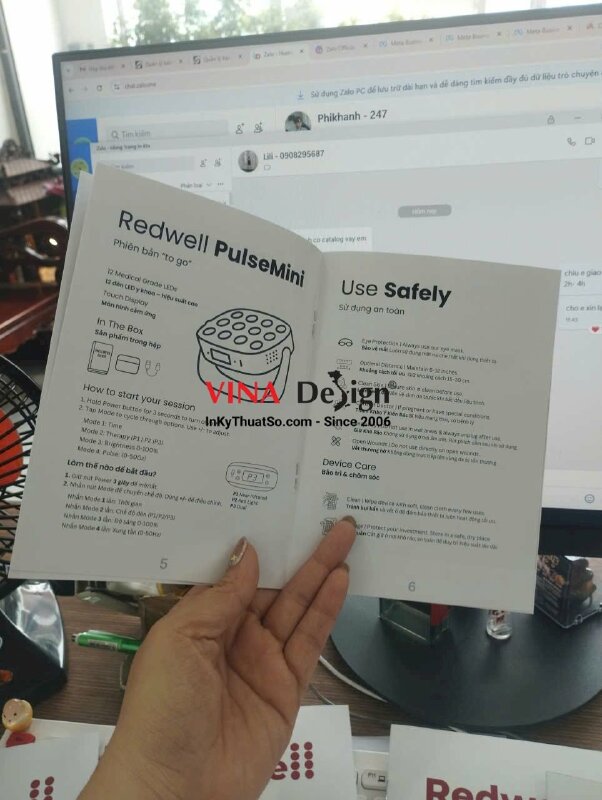 In catalogue A5 song ngữ Simple Guite hướng dẫn sử dụng máy công nghệ ánh sáng đỏ - VND989