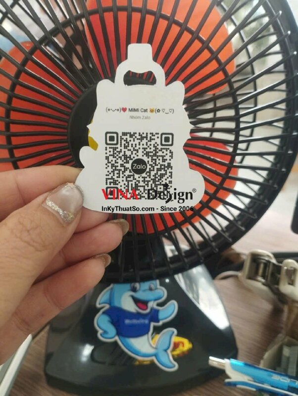 In tag giấy bế hình mèo, quét mã QRcode tham gia nhóm chat Zalo - VND991