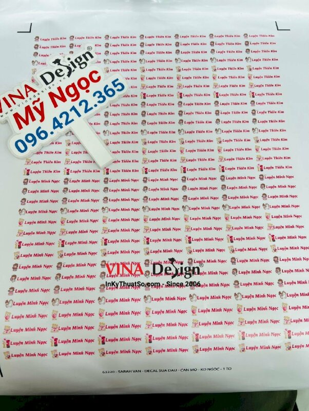 Nhãn in tên học sinh theo yêu cầu, sticker dán đồ dùng học tập - VND239