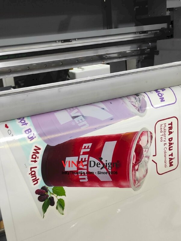 In Decal 2 mặt dán cửa kính ra vào cửa hàng tiện lợi, giới thiệu ly thức uống - VND919