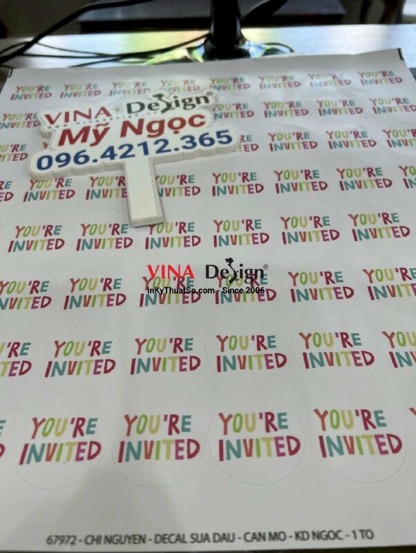 In tem tròn 4cm, sticker decal tem tròn 4cm bế sẵn - VND325