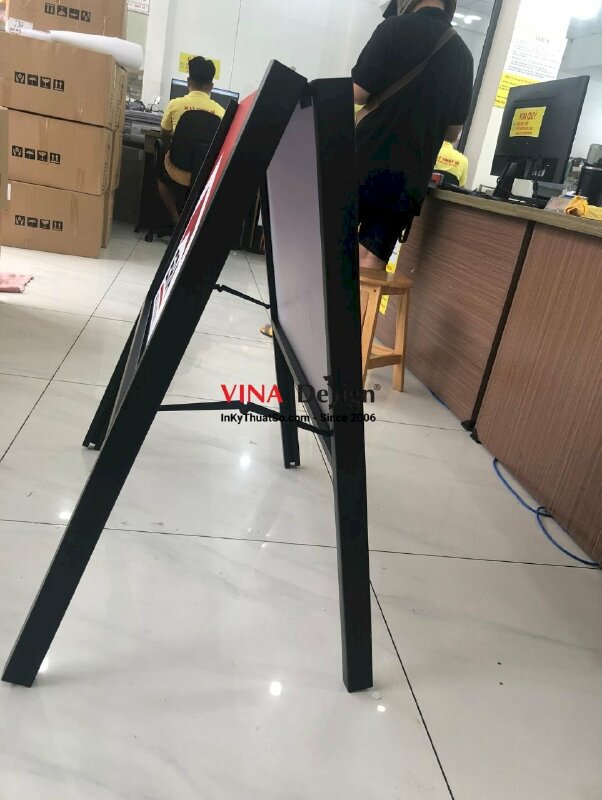 In standee chân sắt chữ A biển chỉ dẫn sự kiện tham quan nhà mẫu Open House - VND52