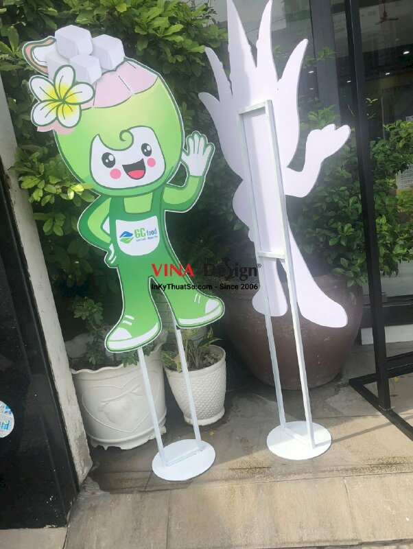 In standee Mascot mô hình linh vật công ty trưng bày gian hàng hội chợ triển lãm - VND395
