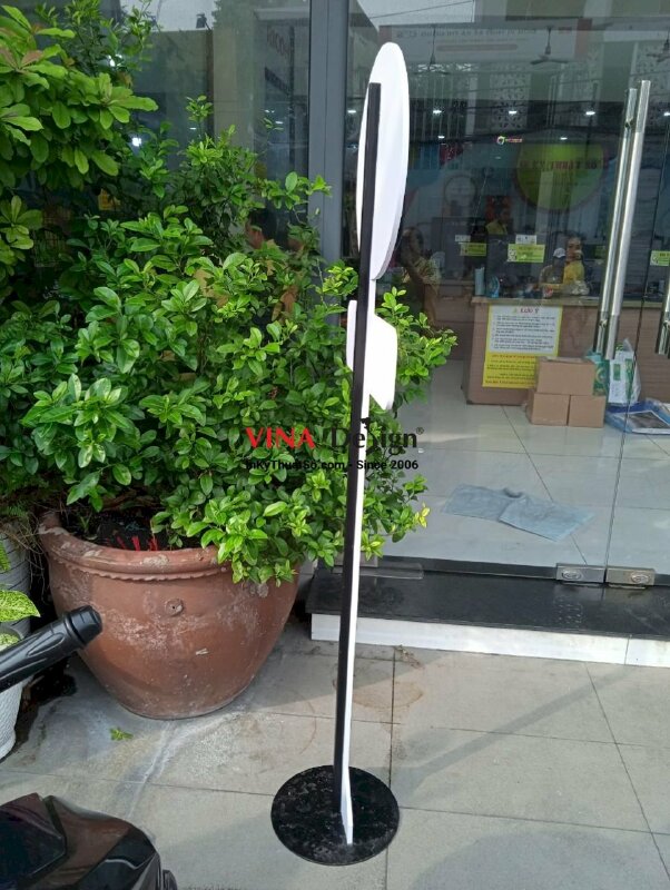 In standee PP chân sắt bảng thông báo, bảng chỉ dẫn Station - VND489