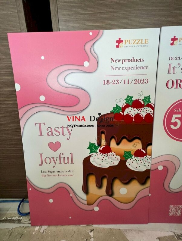 In tấm Format ra mắt sản phẩm mới, in Formex bảng quảng cáo khung thời gian ưu đãi cho cửa hàng bánh ngọt - VND426
