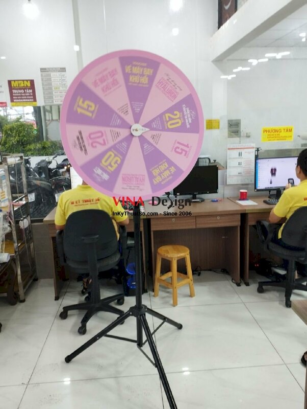 Vòng quay may mắn chân sắt xếp gọn, tháo lắp được - VND233