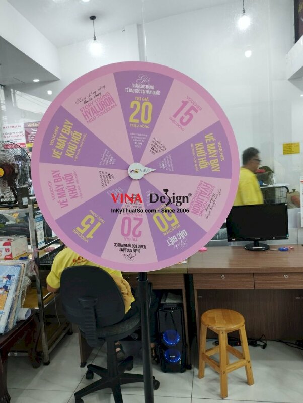 Vòng quay may mắn chân sắt xếp gọn, tháo lắp được - VND233