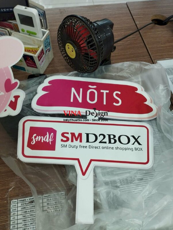 In hashtag cầm tay nhãn hàng - VND23