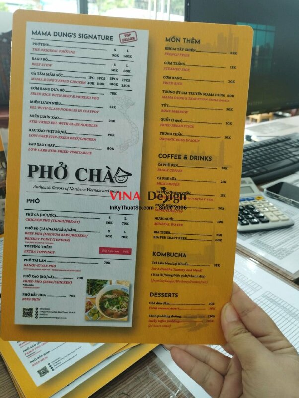 In menu quán phở song ngữ Anh - Việt dạng tấm nhựa cầm tay A5 - VND88