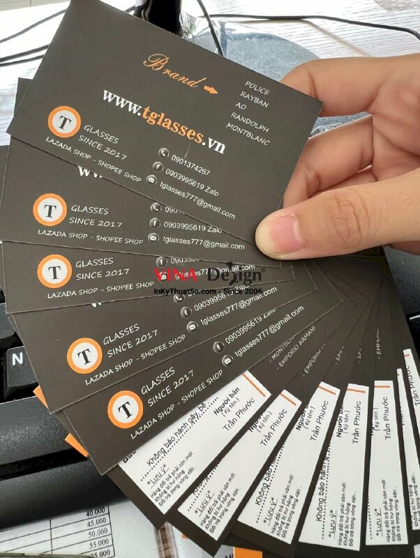 In name card cửa hàng mắt kính - VND18