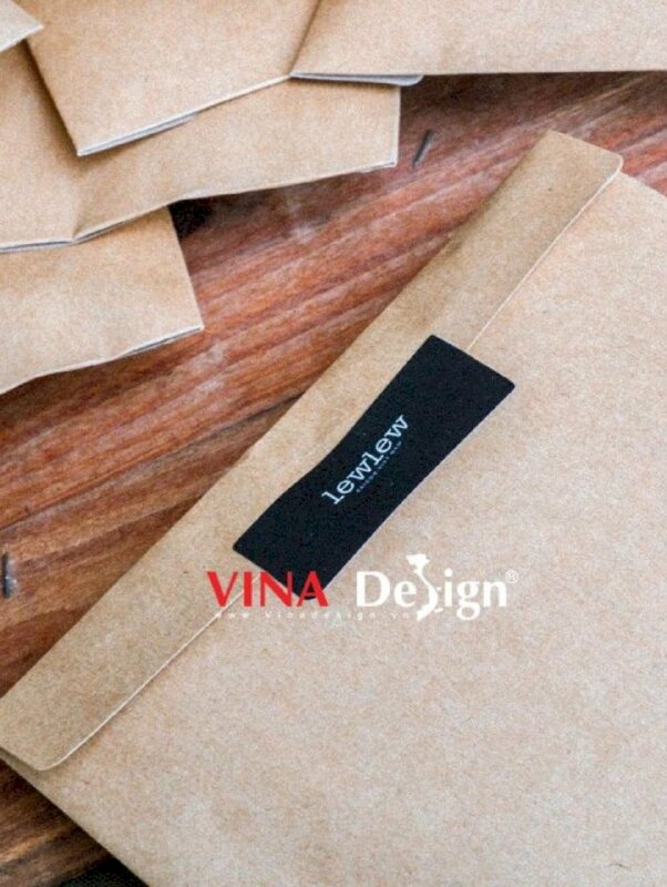 In tem decal sữa logo thương hiệu áo thun thời trang dán túi giấy - VND87