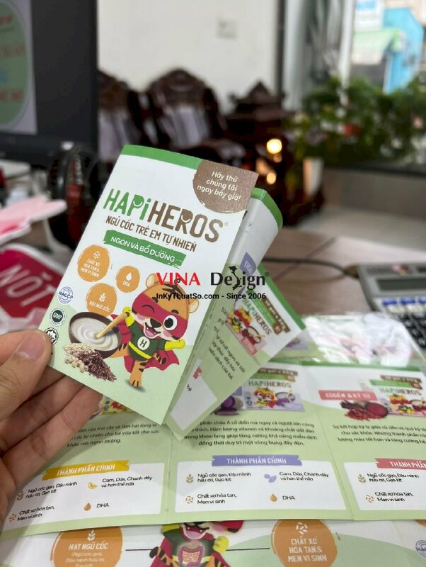 In tờ rơi gấp 4, brochure gấp 4 - VND32