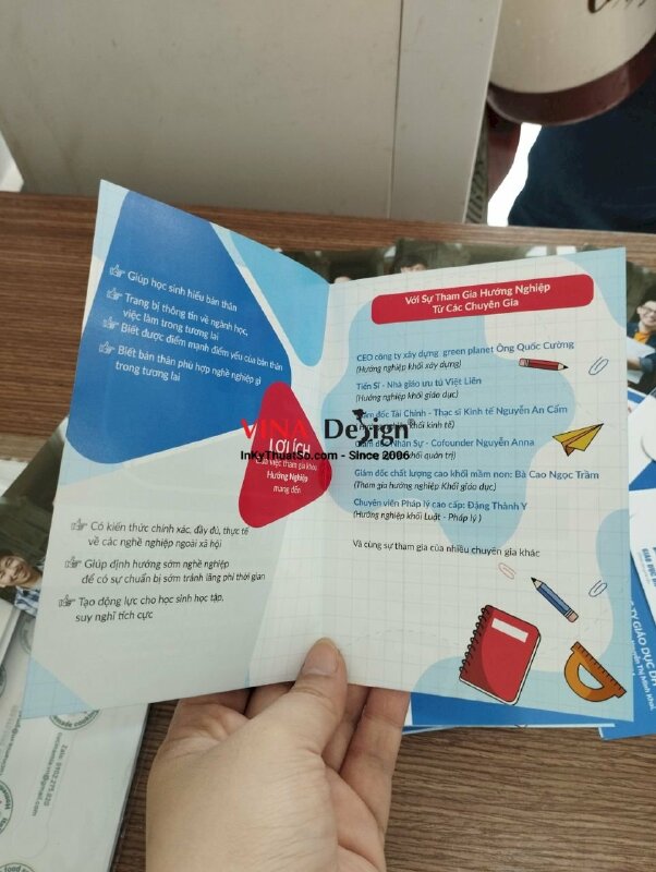 In tờ rơi tuyển sinh định hướng nghề nghiệp - VND55