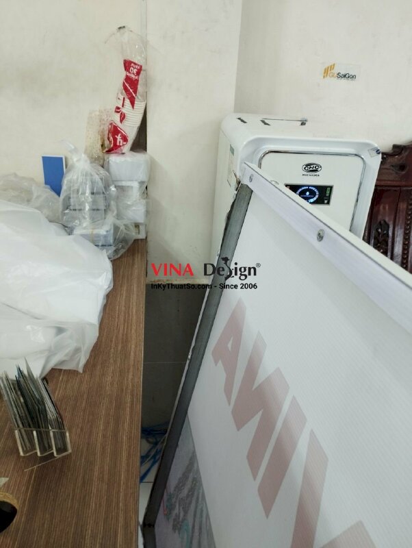In bạt Hiflex khung sắt viền nhôm treo tường văn phòng công ty, xưởng nhà máy sản xuất - VND266