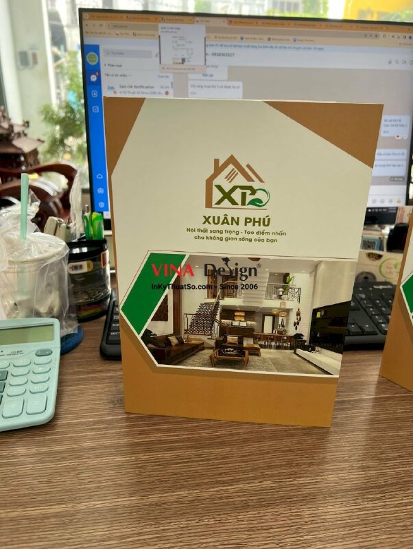 In Catalogue nội thất bìa cứng gáy còng, có thể thay tờ ruột giấy bên trong được - VND483