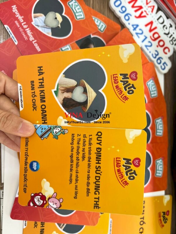 In thẻ nhựa ban tổ chức sự kiện công ty - VND342