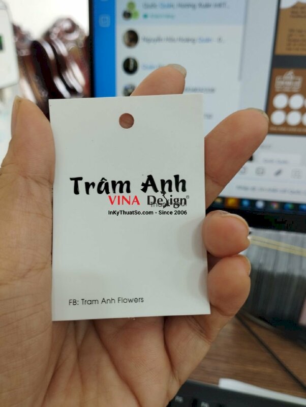 In tag giấy quần áo cho shop thời trang - VND135