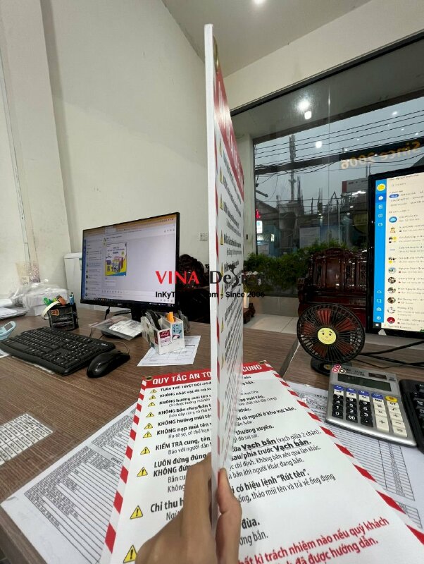 In bảng quy tắc an toàn bắn cung - VND158
